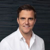 Alexander Low's LinkedIn profile photo