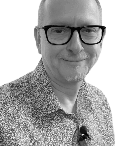 Andrew Shotland, professional portrait