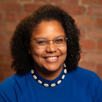 Céline Silva, professional portrait