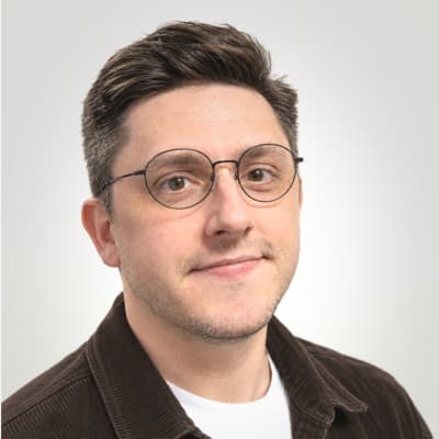 Daniel Marshall, professional portrait