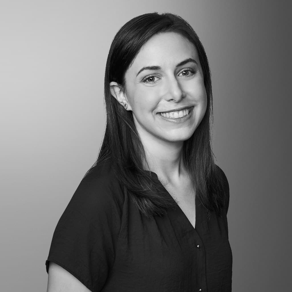 Julia Waldow, professional portrait