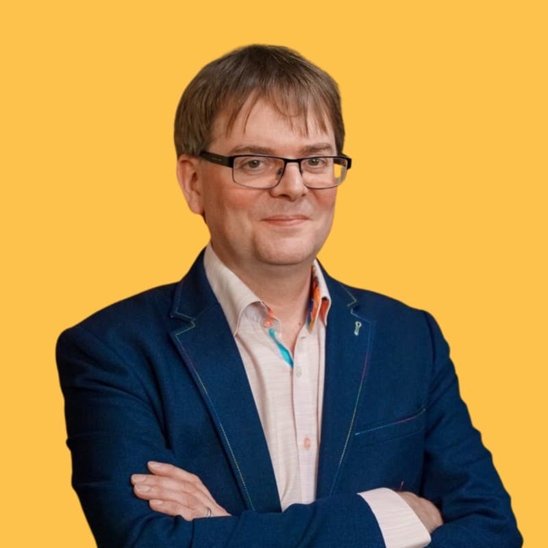 Orlando Wood's LinkedIn profile photo
