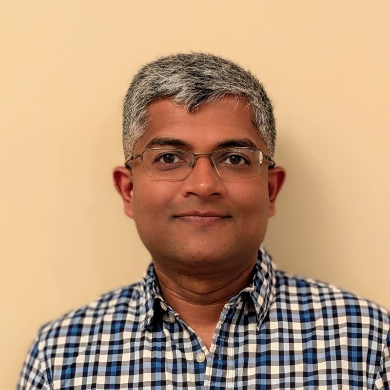Karthik Gopalratnam, professional portrait