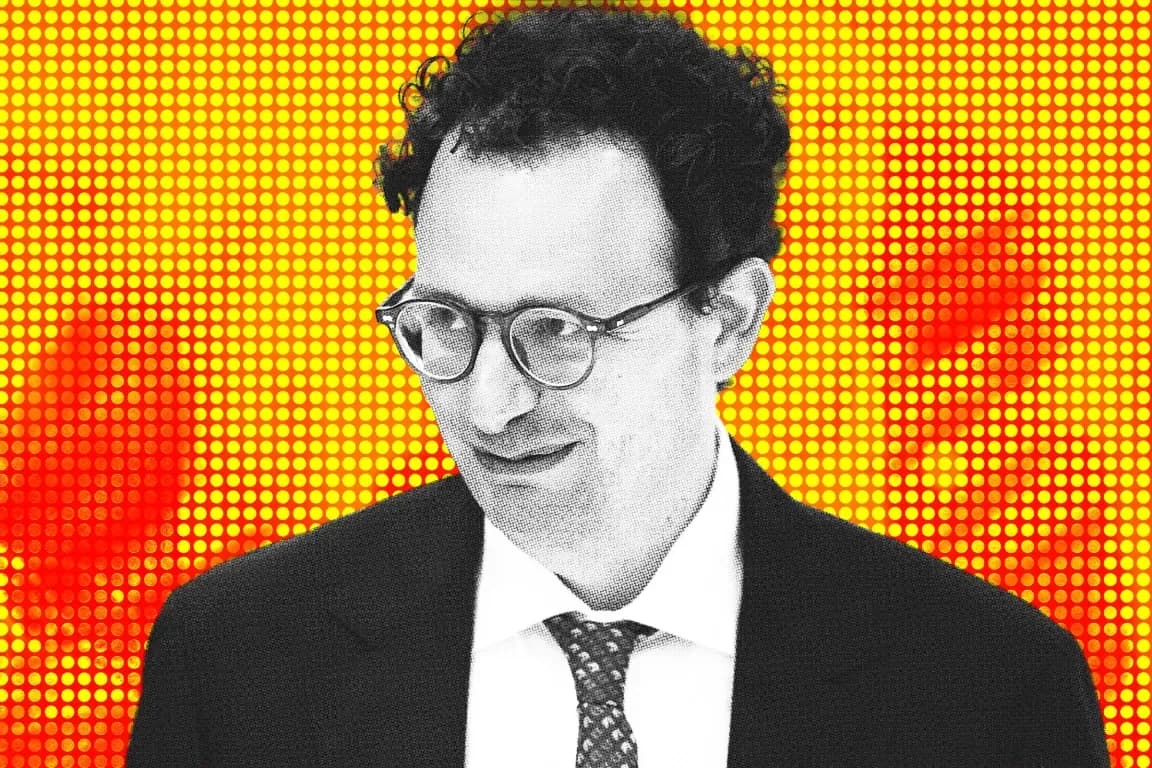 Original newsletter image: Anthropic CEO warns of AI "tsunami on horizon"